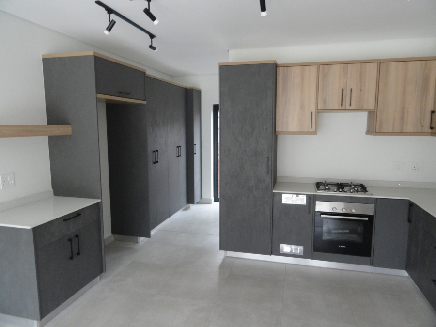 To Let 3 Bedroom Property for Rent in Baillie Park North West